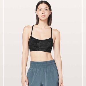 Lululemon Flow Y Bra Blk/Gray Camo SZ 8 Nulu Yoga Racerback Padded Workout Gym